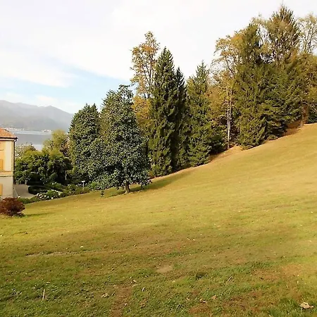 Elisa 7 Sulle Sponde Del Lago Dorta Villa